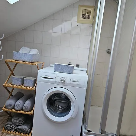 Arbeiterquartier Bruck Aq7 *