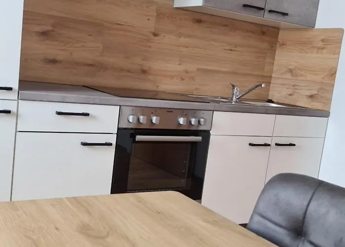 Arbeiterquartier Bruck Aq7 *